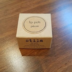 New in box Stila lip pot in Pecan